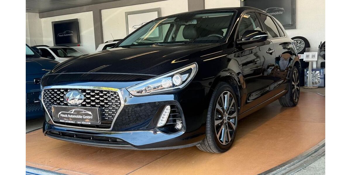 Hyundai i30 122.890 km 12.490 &euro; Bad Dürkheim 67098