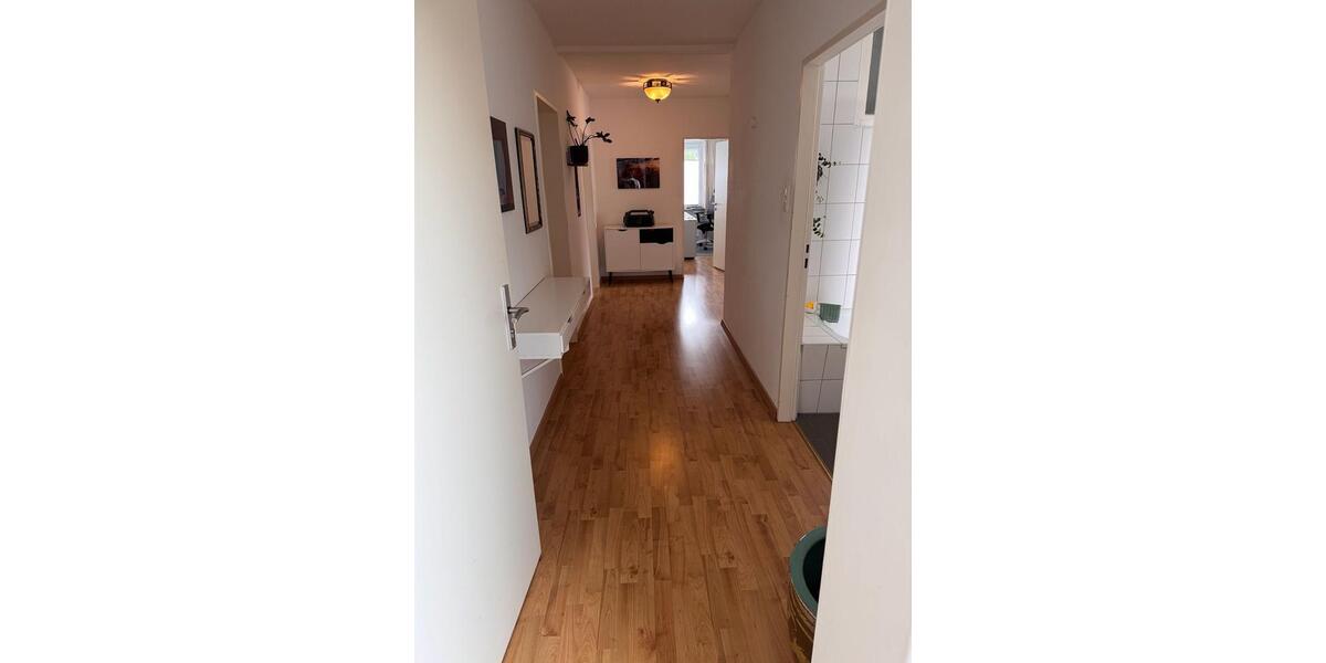 Etagenwohnung Oldenburg Bürgeresch - 4 Zimmer, 139 m&sup2;, 1.500&euro; | Angebot:26656239