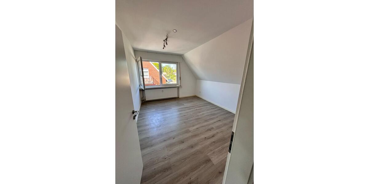 Doppelhaushälfte Bad Bentheim - 10 Zimmer, 186 m&sup2;, 360.000&euro; | Angebot:26289207