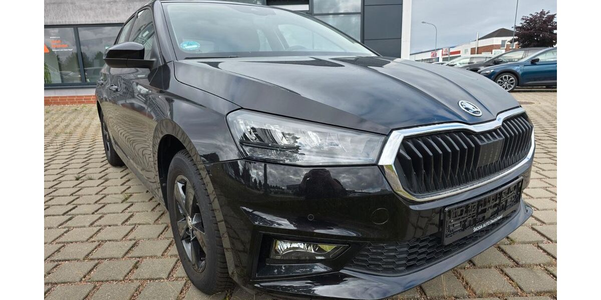 Skoda Fabia 7.500 km 22.520 &euro; Barth 18356