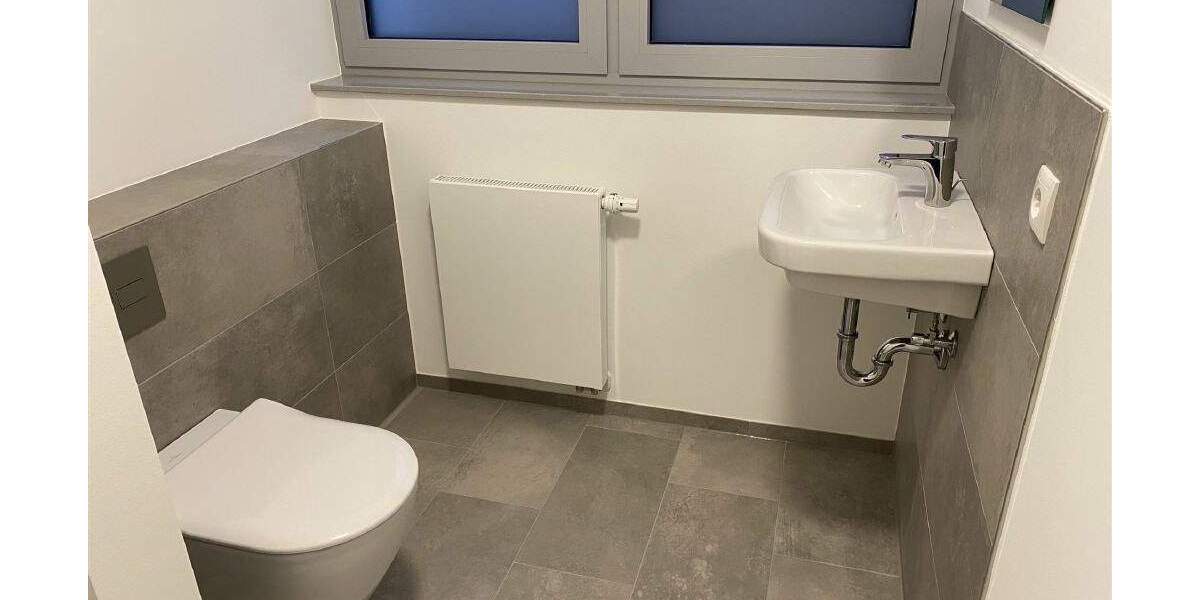 Exklusives Souterrain in Waldrandlage - modern, stadtnah, autobahngünstig 3 zimmer