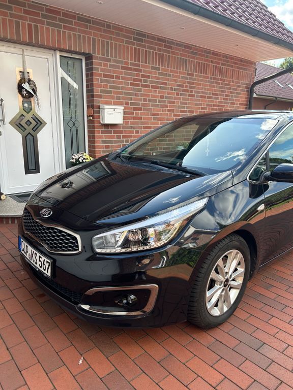 Kia ceed / Ceed 95.000 km 10.500 € Cloppenburg 49661