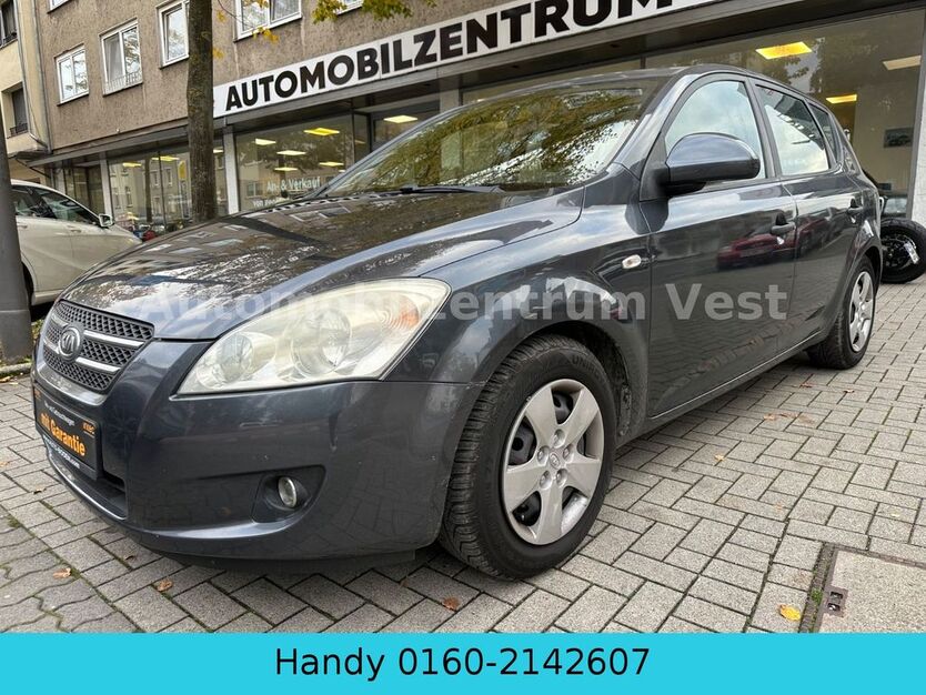 Kia ceed / Ceed 217.000 km 1.980 € Recklinghausen 45657