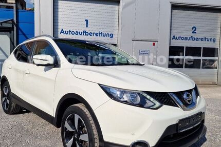 Nissan Qashqai 92.290 km 12.750 € Düsseldorf 40589