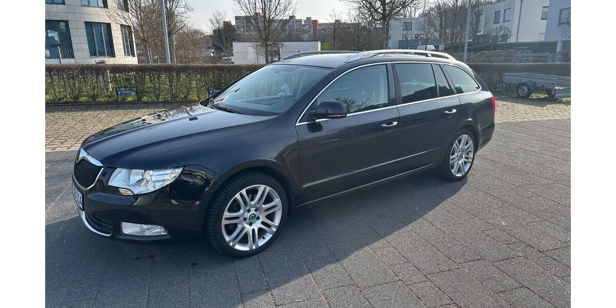 Skoda Superb 220.000 km 6.000 &euro; Pforzheim 75181