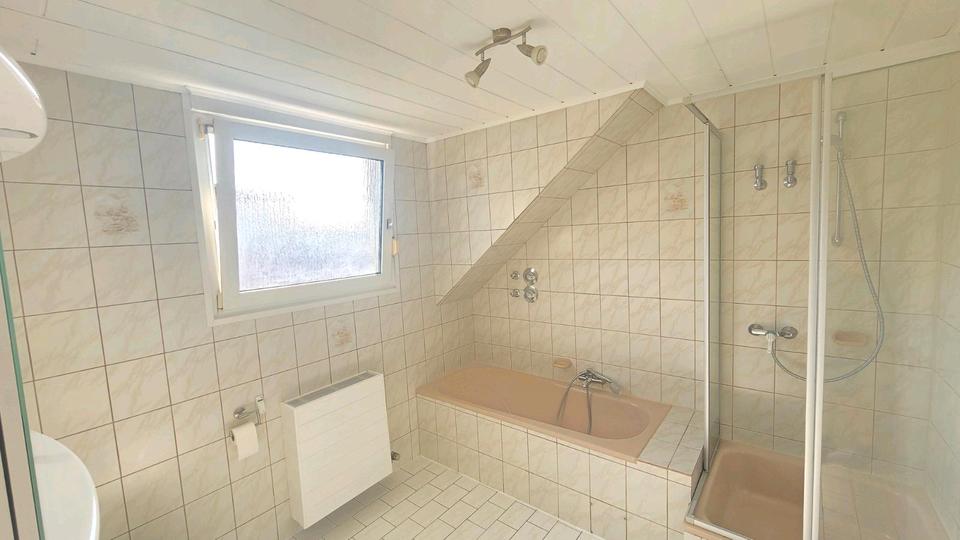 Dachgeschoßwohnung Geilenkirchen - 2 Zimmer, 50 m&sup2;, 500&euro; | Angebot:26399865