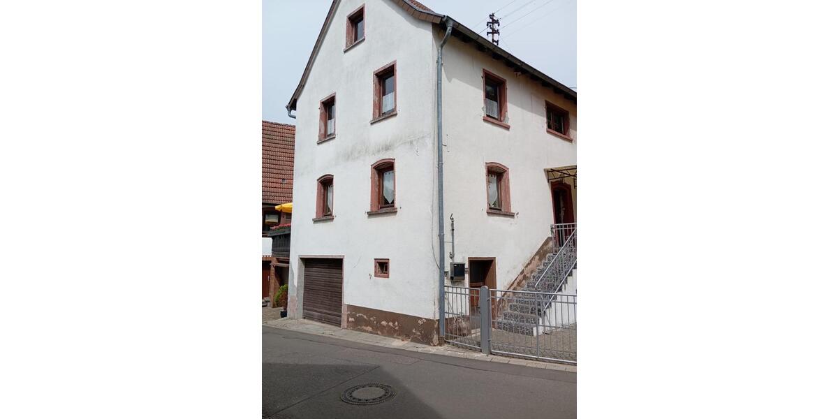 Einfamilienhaus Albersweiler - 6 Zimmer, 130 m&sup2;, 180.000&euro; | Angebot:26719775
