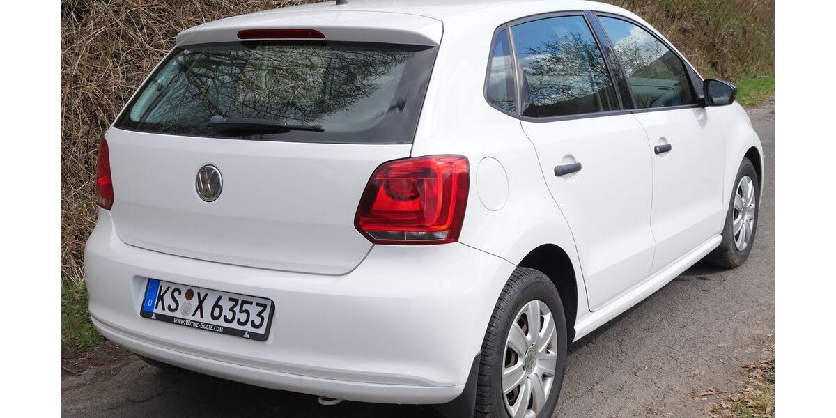 VW Polo 124.821 km 5.999 &euro; Helsa 34298