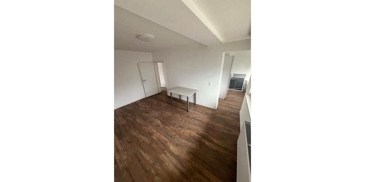 Erdgeschoßwohnung Pfungstadt - 4.5 Zimmer, 100 m&sup2;, 1.500&euro; | Angebot:26024527