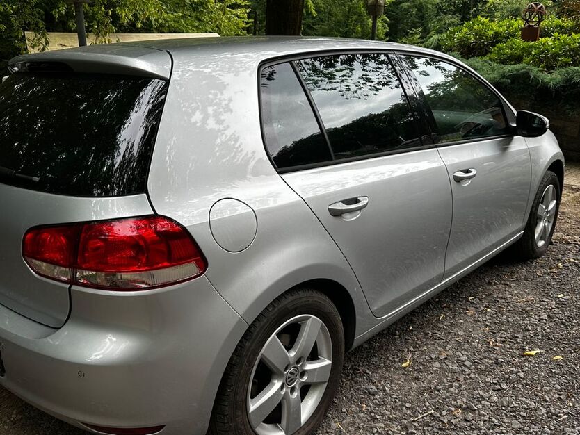 VW Golf 198.400 km 4.990 € Eisenberg 07607