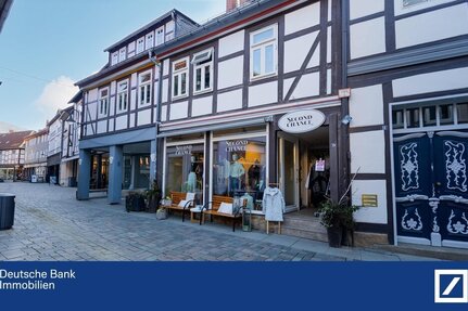 Stilvoll modernisiertes Zweifamilien-Fachwerkhaus mit Gewerbeeinheit im Herzen der Goslarer Altstadt