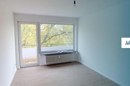 ++ SANIERTE 3-Zimmer-Wohnung mit großem Balkon, schickem Boden und viel Tageslicht ++ 3 zimmer