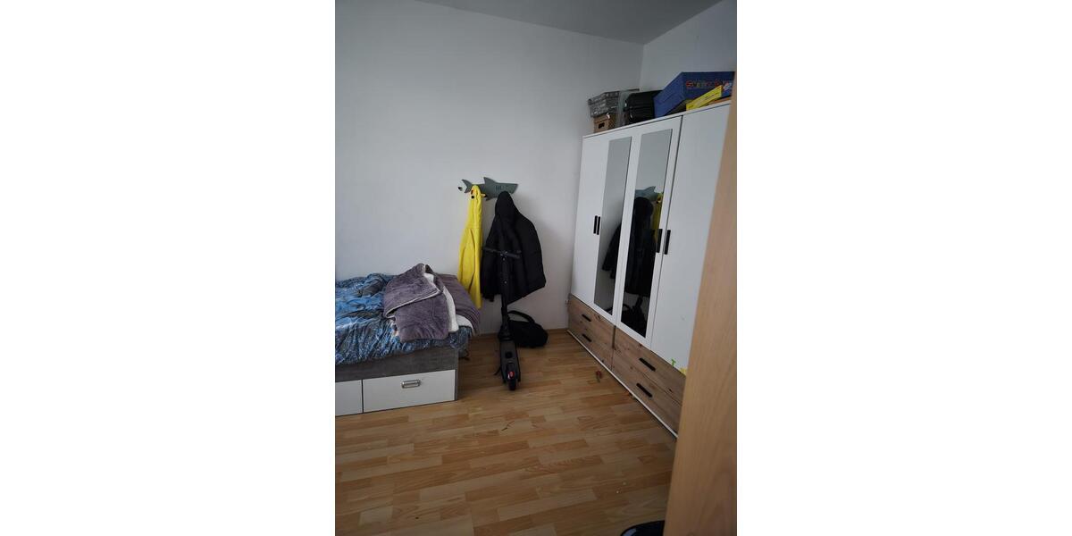 Erdgeschoßwohnung Heilbronn - 5 Zimmer, 150 m&sup2;, 450.000&euro; | Angebot:25543110