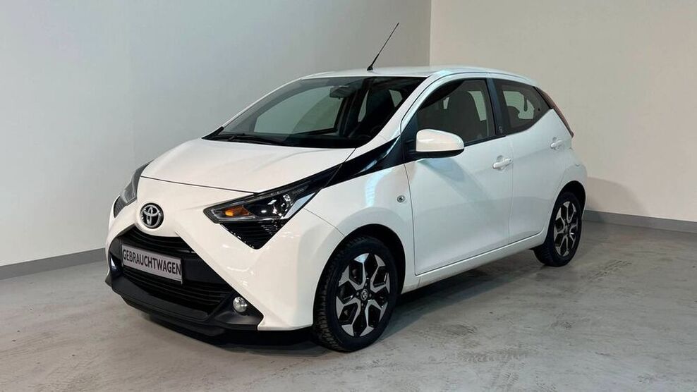 Aygo (X)