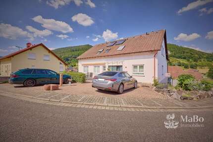 Haus Annweiler - 7 Zimmer, 370 m&sup2;, 789.000&euro; | Angebot:27157602