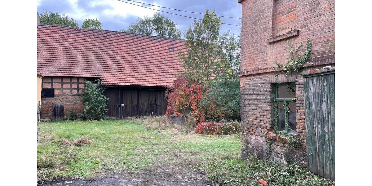 Mehrfamilienhaus, Wohnhaus Hohenmölsen - 12 Zimmer, 300 m&sup2;, 152.000&euro; | Angebot:25209956