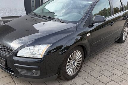 Ford Focus 309.000 km 1.490 &euro; Schwalbach 66773