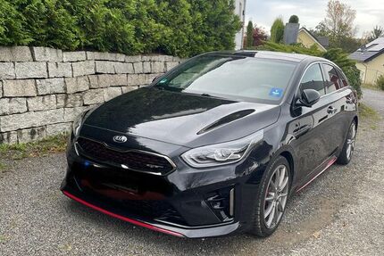 Kia pro ceed / ProCeed 110.000 km 18.900 &euro; Wuppertal 42287