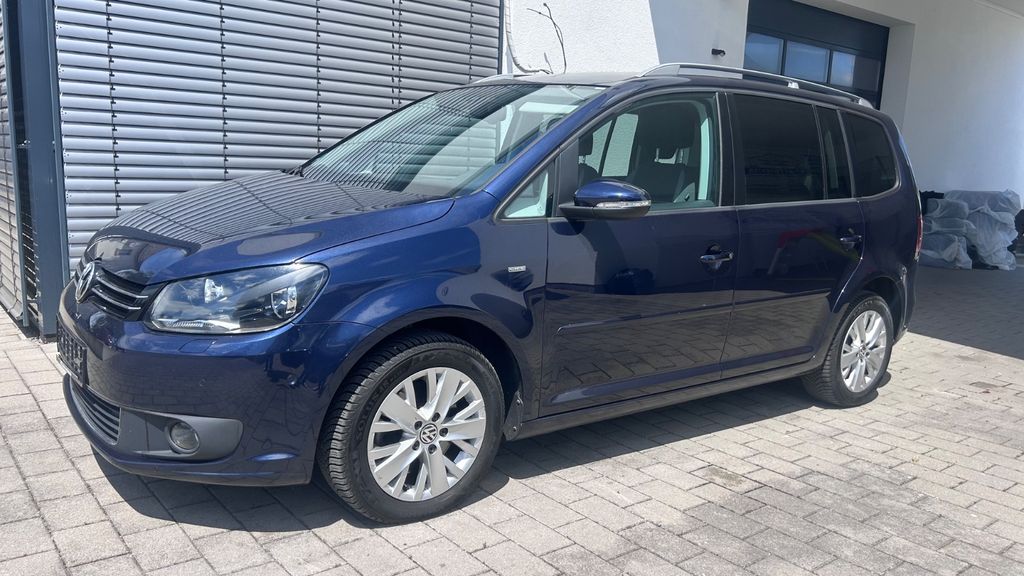 VW Touran 40.785 km 14.980 &euro; Bruchsal-Heidelsheim 76646