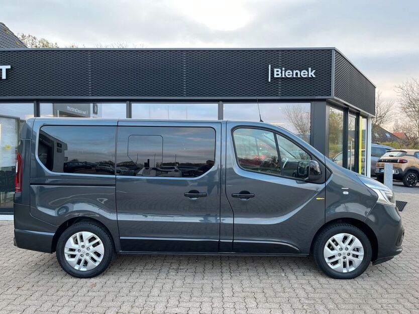Renault Trafic 47.026 km 34.900 € Osterhever 25836