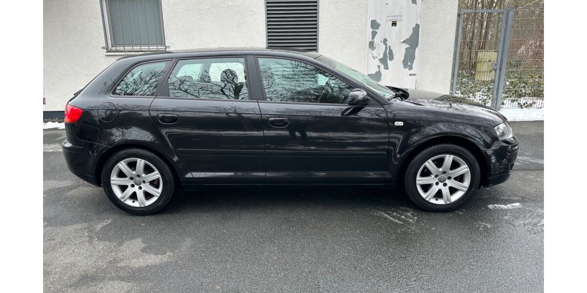 Audi A3 196.432 km 3.280 &euro; Bremen 28755