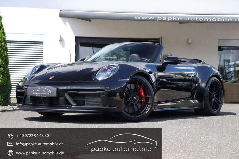 992
