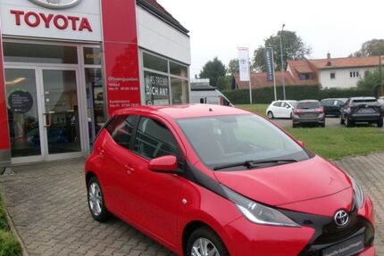 Toyota Aygo (X) 39.300 km 9.490 € Dresden 01259