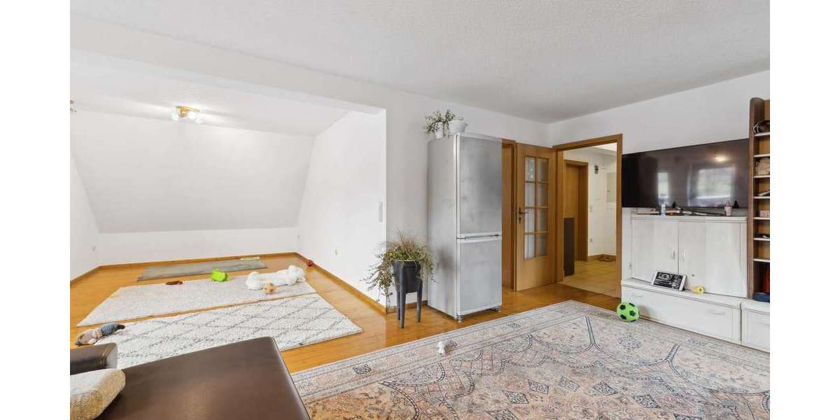 Etagenwohnung Bad Laasphe - 4 Zimmer, 118 m&sup2;, 119.000&euro; | Angebot:25227925