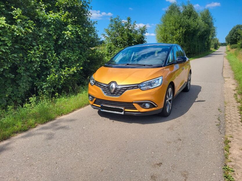 Renault Scenic 28.450 km 12.000 € Bad Oldesloe 23843