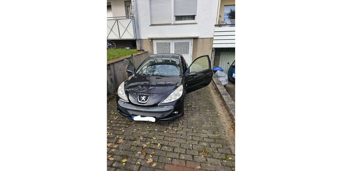 Peugeot 206 171.000 km 2.200 &euro; Löhne 32584