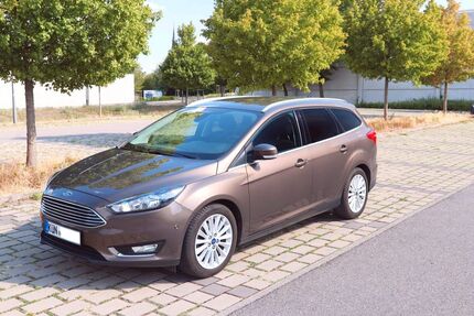 Ford Focus 59.000 km 11.450 &euro; Pfedelbach 74629