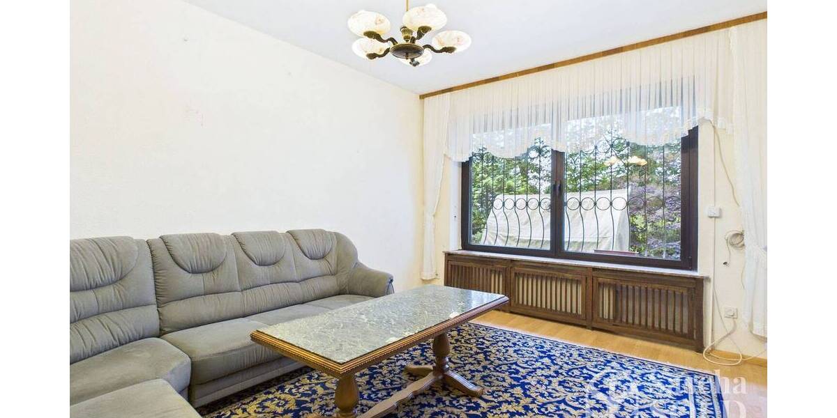 Wohnen mit Weitblick - Großzügiges Anwesen auf weitläufigem Grundstück in Elversberg - Einfamilienhaus Spiesen-Elversberg Spiesen | Angebot:26930946