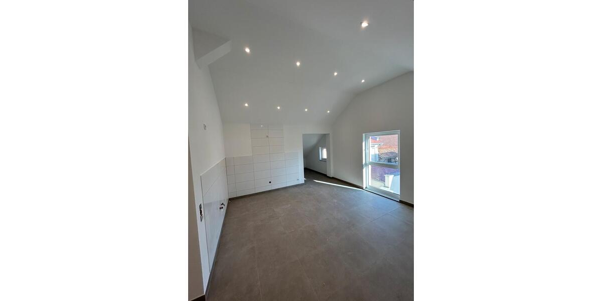 ERSTBEZUG mit Küche: 4 Zi Wohnung 100m² 97944 Boxberg -Schweigern 4 zimmer