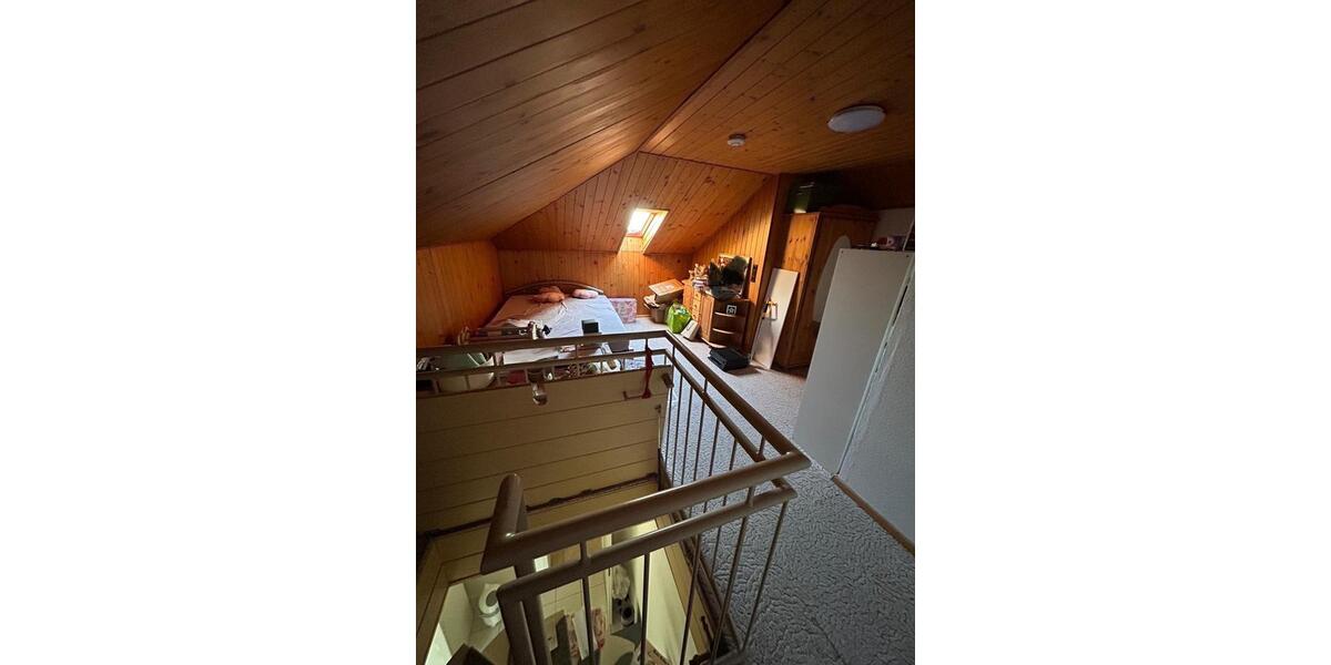 Dachgeschoßwohnung Erbach - 4 Zimmer, 100 m&sup2;, 290.000&euro; | Angebot:26953455