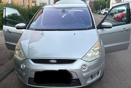 Ford S-Max 175.000 km 5.500 &euro; Sachsenheim 74343