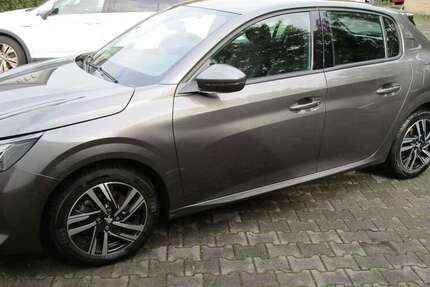 Peugeot 208 40.750 km 13.990 € Verl 33415