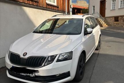 Skoda Octavia 137.000 km 12.280 &euro; Münzenberg 35516
