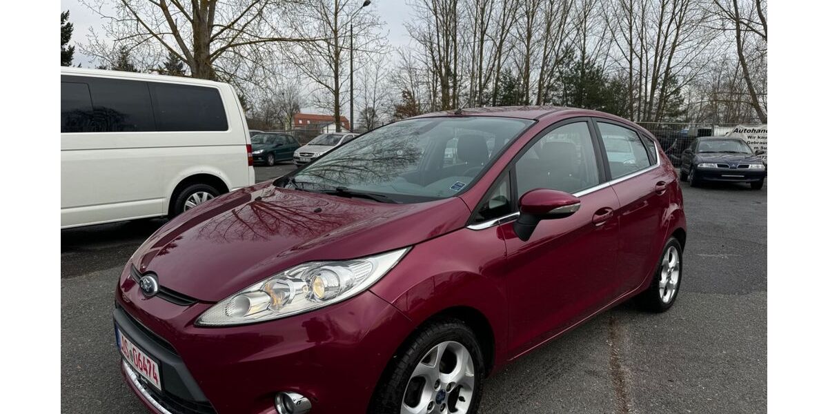 Ford Fiesta 126.861 km 3.900 &euro; Fürstenwalde 15517
