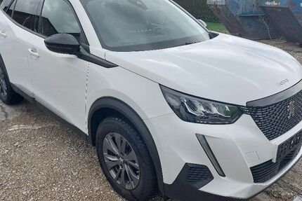 Peugeot 2008 51.700 km 13.999 € Hebertshausen bei Dachau 85241