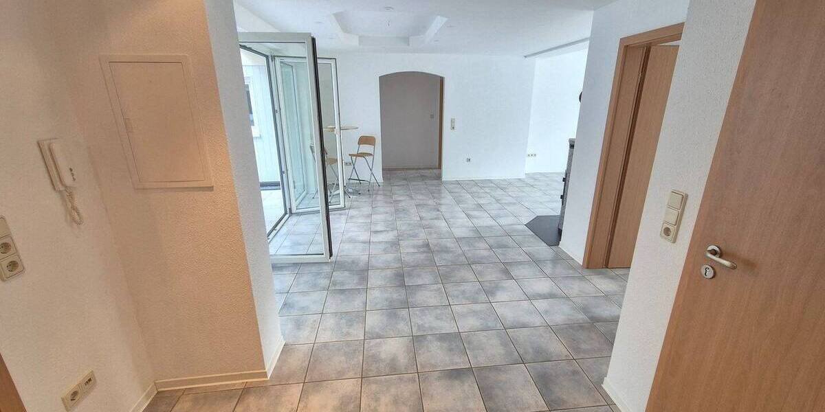 Etagenwohnung Münnerstadt - 4 Zimmer, 102 m&sup2;, 209.000&euro; | Angebot:26217648