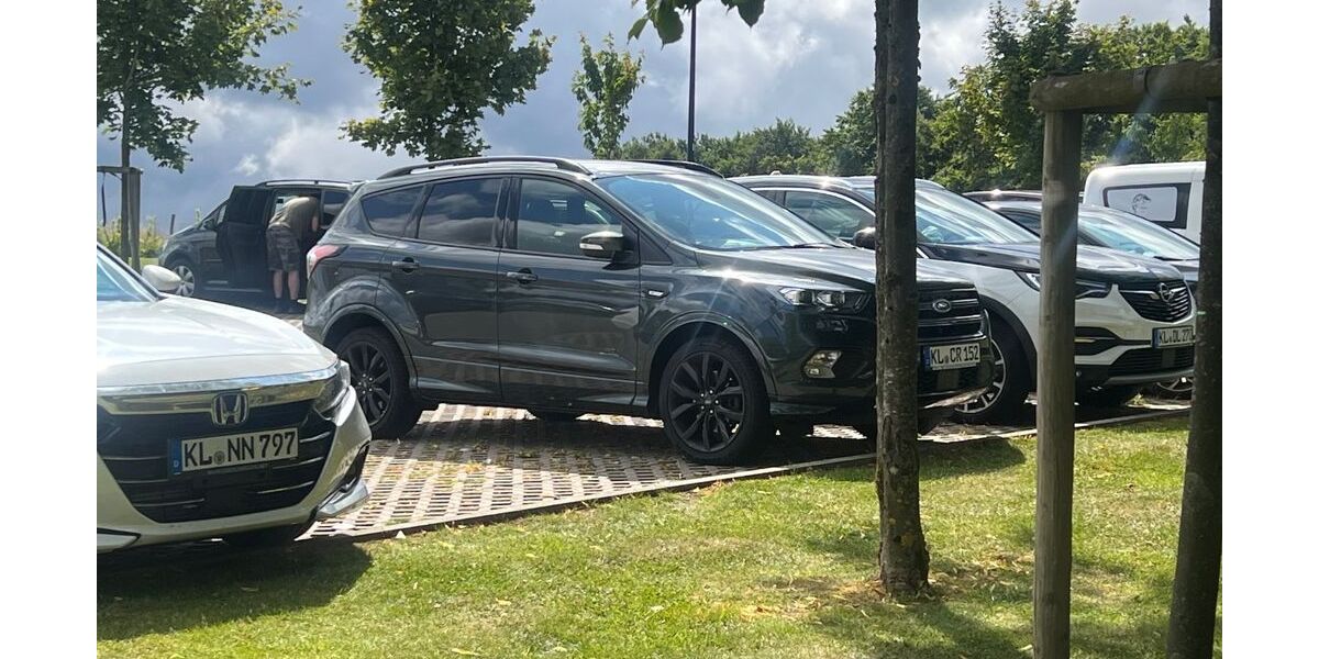 Ford Kuga 80.000 km 15.500 &euro; Bruchmühlbach-Miesau 66892