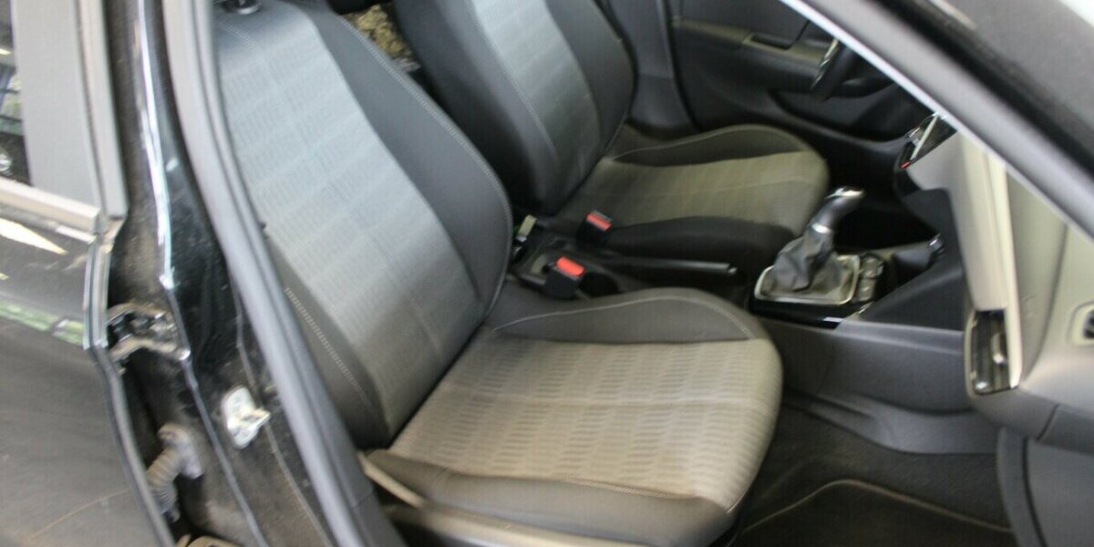 Opel Corsa 1.2 Edition 36.334 km 9.980 &euro; Euskirchen 53881