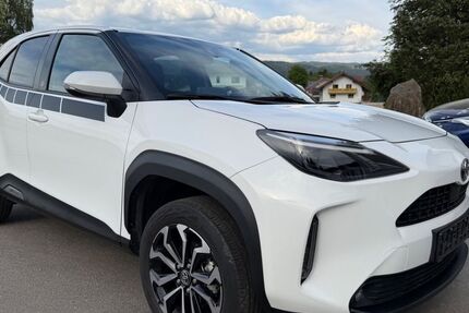 Toyota Yaris Cross 50.408 km 21.990 &euro; Hunderdorf 94336