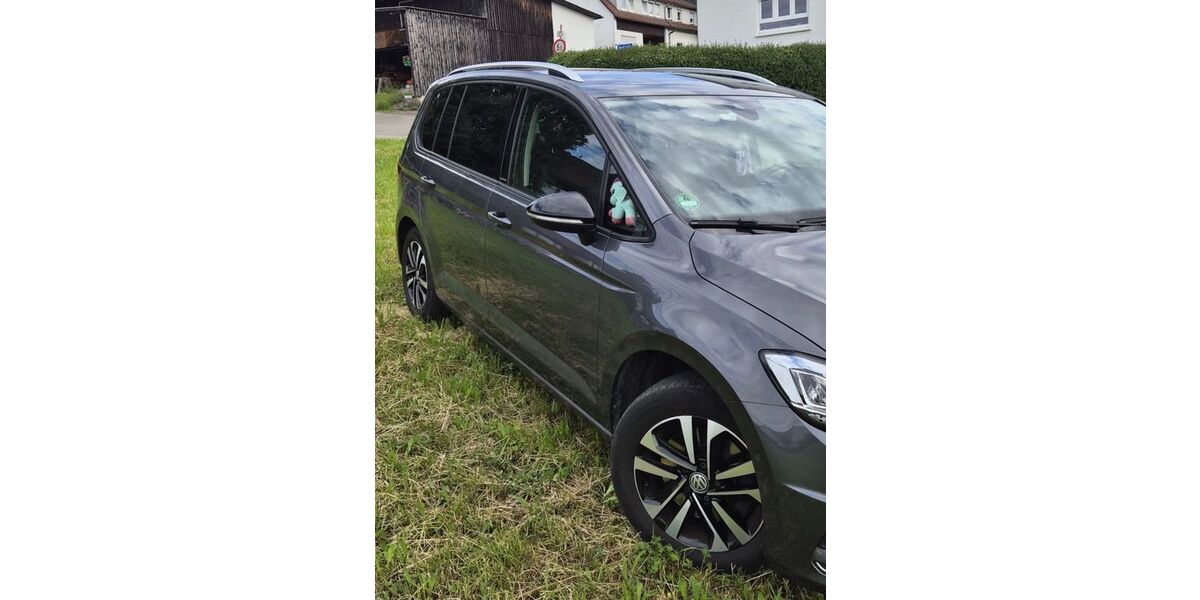 VW Touran 188.000 km 15.499 &euro; Bisingen 72406