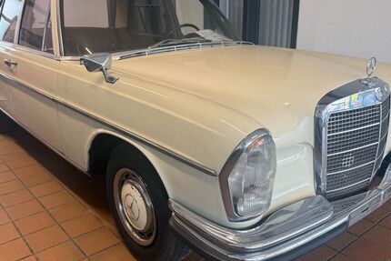 Mercedes-Benz 280 153.000 km 17.990 &euro; Eggebek 24852