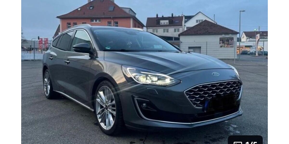 Ford Focus 74.000 km 16.990 &euro; Lonsee 89173