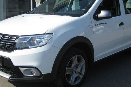 Dacia Sandero 40.000 km 11.995 &euro; Stockach 78333