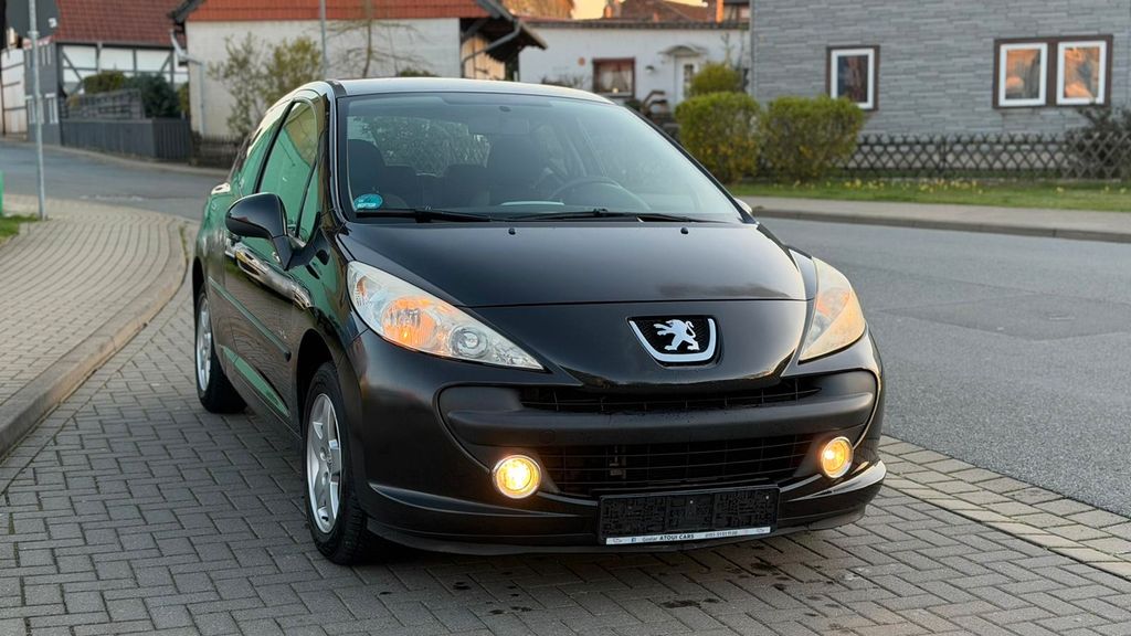 Peugeot 207 196.180 km 699 &euro; Goslar 38690