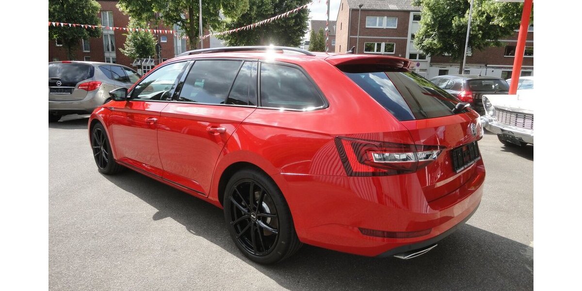 Skoda Superb Sportline4x4 Navi PanoSdach BiXenon Leder 122.000 km 18.900 &euro; Neuss 41462