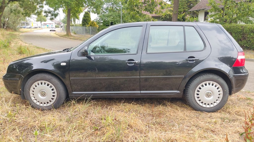 VW Golf 429.270 km 2.200 &euro; kehl 77694
